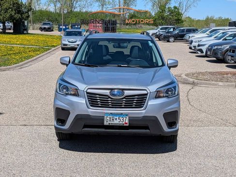Used 2019 Subaru Forester Premium AWD/4WD image 2