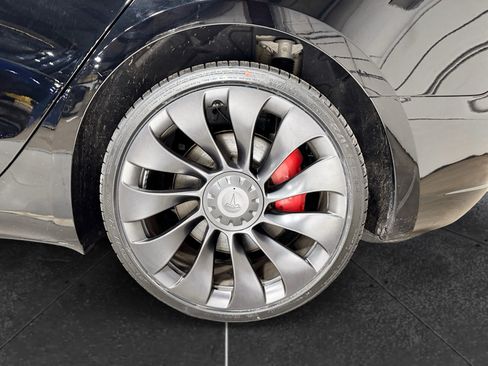 Used 2023 Tesla Model 3 Performance AWD/4WD image 32