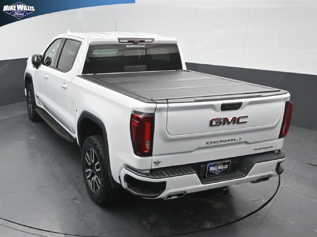 Used 2022 GMC Sierra 1500 AT4 w/ AT4 Premium Package AWD/4WD image 13