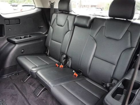 Used 2025 Kia Telluride S AWD/4WD image 21