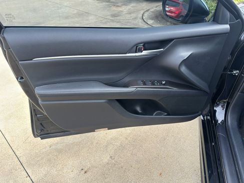 Used 2024 Toyota Camry XSE image 9