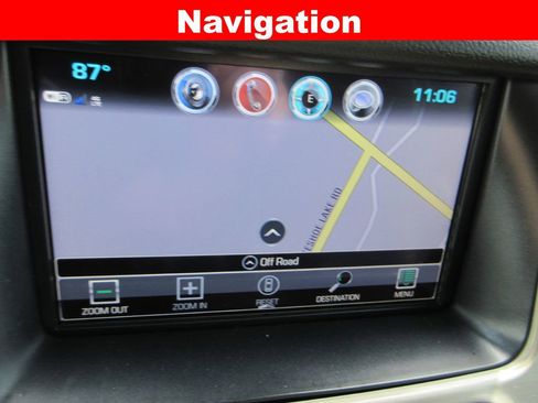Used 2020 GMC Yukon XL Denali w/ Denali Premium Package AWD/4WD image 16