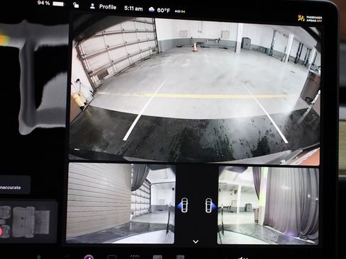 Used 2023 Tesla Model Y Long Range image 30