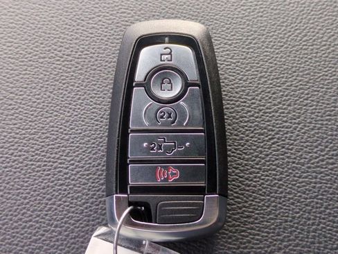 New 2025 Ford F150 Lariat w/ Equipment Group 501A Mid image 28