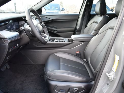 New 2026 Jeep Cherokee Limited AWD/4WD image 10