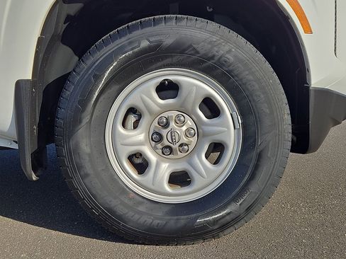 Certified 2024 Nissan Frontier S w/ Technology Package image 8