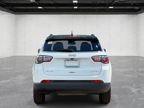 Certified 2025 Jeep Compass Limited AWD/4WD image 5