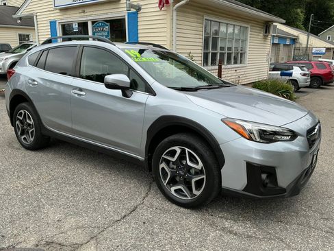 Used 2019 Subaru Crosstrek 2.0i Limited w/ Moonroof Package w/Navigation AWD/4WD image 6