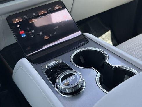 New 2026 Cadillac Vistiq Sport image 20