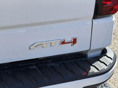 Used 2025 GMC Sierra 1500 AT4 AWD/4WD image 31
