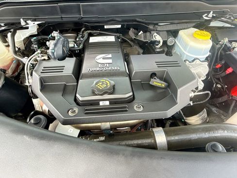 Used 2022 RAM 2500 Laramie AWD/4WD image 34