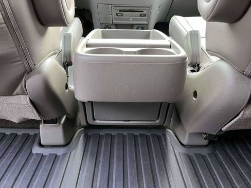 Used 2016 Honda Odyssey Touring image 7