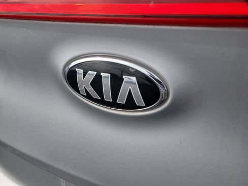 Used 2022 Kia Sportage LX FWD image 12