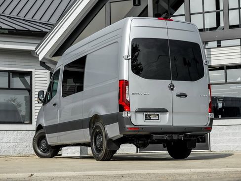 New 2025 Mercedes-Benz Sprinter 2500 image 2