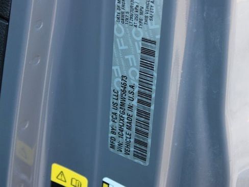 Used 2021 Jeep Wrangler Unlimited Rubicon w/ Cold Weather Group image 25