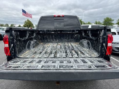 Used 2015 GMC Sierra 1500 SLT w/ SLT Crew Cab Value Package AWD/4WD image 23