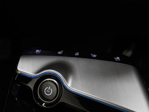 Used 2024 Kia EV6 GT-Line image 18