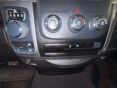 Certified 2024 RAM 1500 Classic SLT image 33