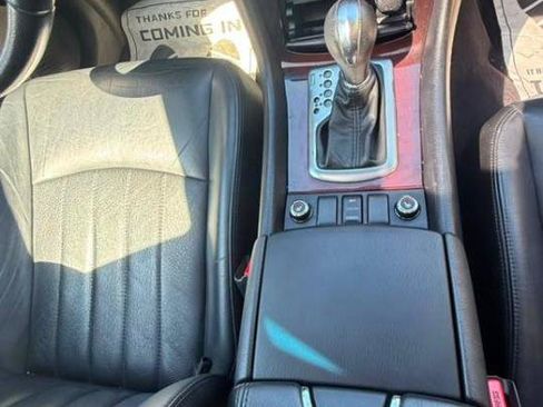 Used 2016 INFINITI QX50 AWD w/ Premium Plus Package image 18