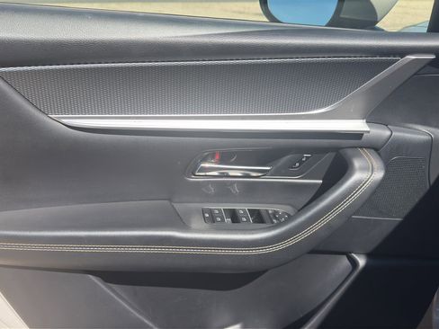 Used 2025 MAZDA CX-90 3.3 Turbo w/ Preferred Package image 17