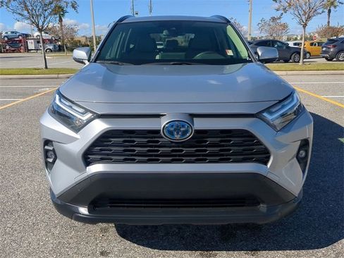 Certified 2022 Toyota RAV4 XLE Premium image 9