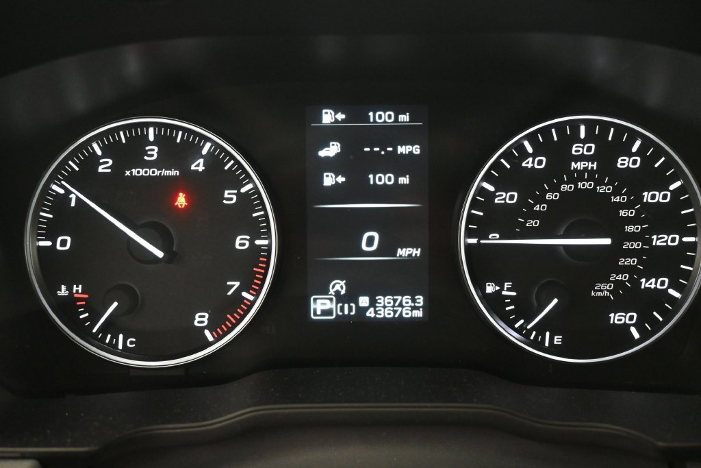 Used 2024 Subaru Crosstrek 2.0i Premium AWD/4WD image 15