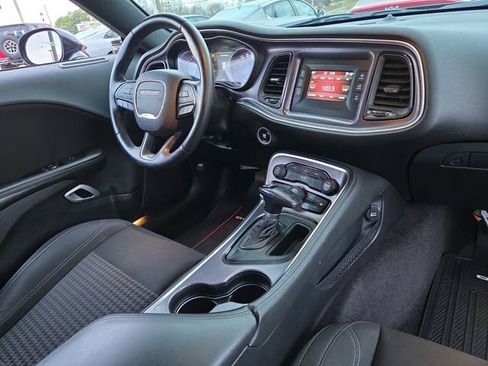 Used 2016 Dodge Challenger SXT image 16