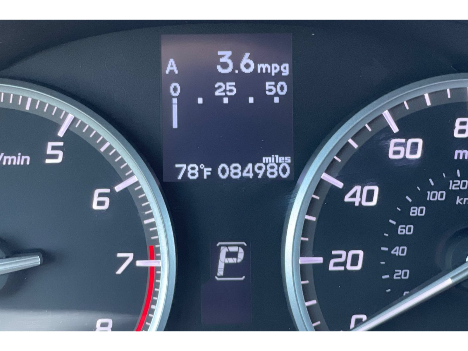 Used 2017 Acura RDX w/ AcuraWatch Plus Package FWD image 42