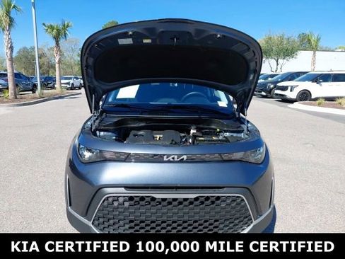 Certified 2025 Kia Soul LX image 9