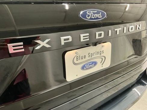 New 2026 Ford Expedition Active AWD/4WD image 5