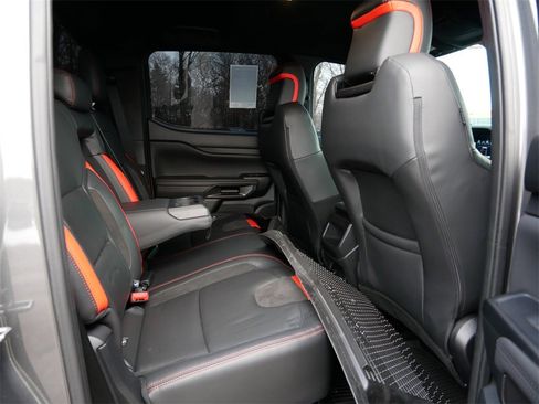 Used 2025 Ford Ranger Raptor image 9