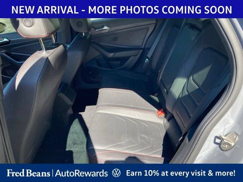Used 2021 Volkswagen Jetta GLI Autobahn FWD image 10
