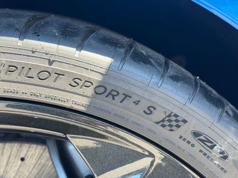 Used 2025 Chevrolet Corvette E-Ray w/ ZER Performance Package image 20