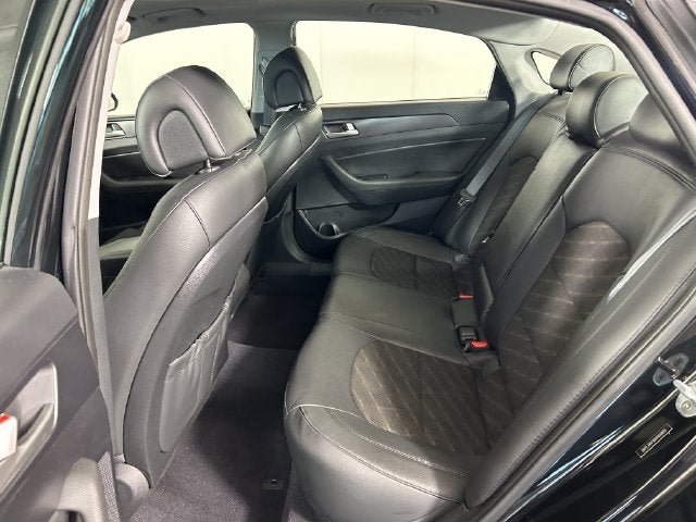 Used 2017 Hyundai Sonata Sport w/ Value Edition Package 02 FWD image 47