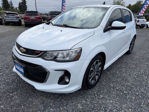 Used 2017 Chevrolet Sonic LT FWD image 7