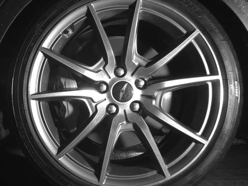 Used 2025 Genesis G70 2.5T image 14