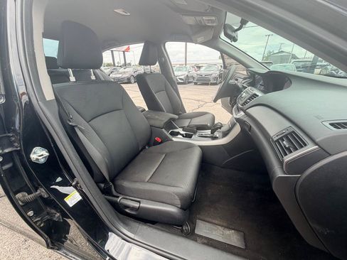 Used 2015 Honda Accord LX image 14