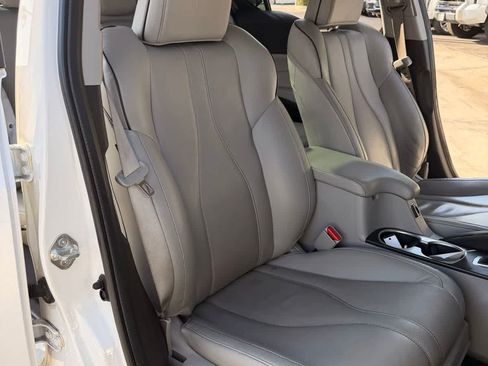 Used 2019 Acura ILX FWD image 12