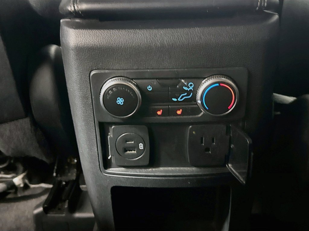 Used 2020 Ford Explorer Limited RWD image 30