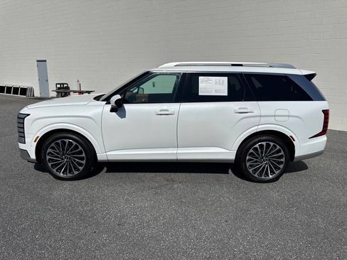 Used 2026 Hyundai Palisade Calligraphy AWD/4WD image 4
