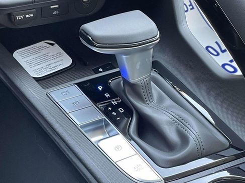 New 2026 Hyundai Elantra Limited w/ Cargo Package FWD image 32