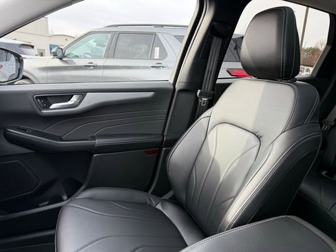 New 2026 Ford Escape Platinum w/ Premium Technology Package image 28