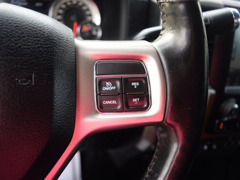 Used 2015 RAM 2500 Laramie image 4