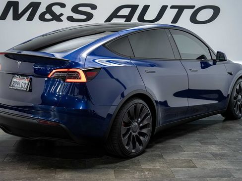 Used 2020 Tesla Model Y Performance AWD/4WD image 4
