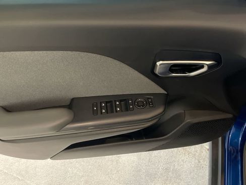 Used 2025 Kia K4 EX image 13