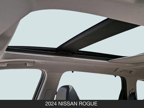 Used 2024 Nissan Rogue SL w/ SL Premium Package FWD image 15