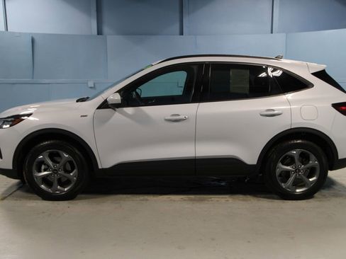 Used 2025 Ford Escape ST-Line Elite w/ Tech Pack #2 image 32