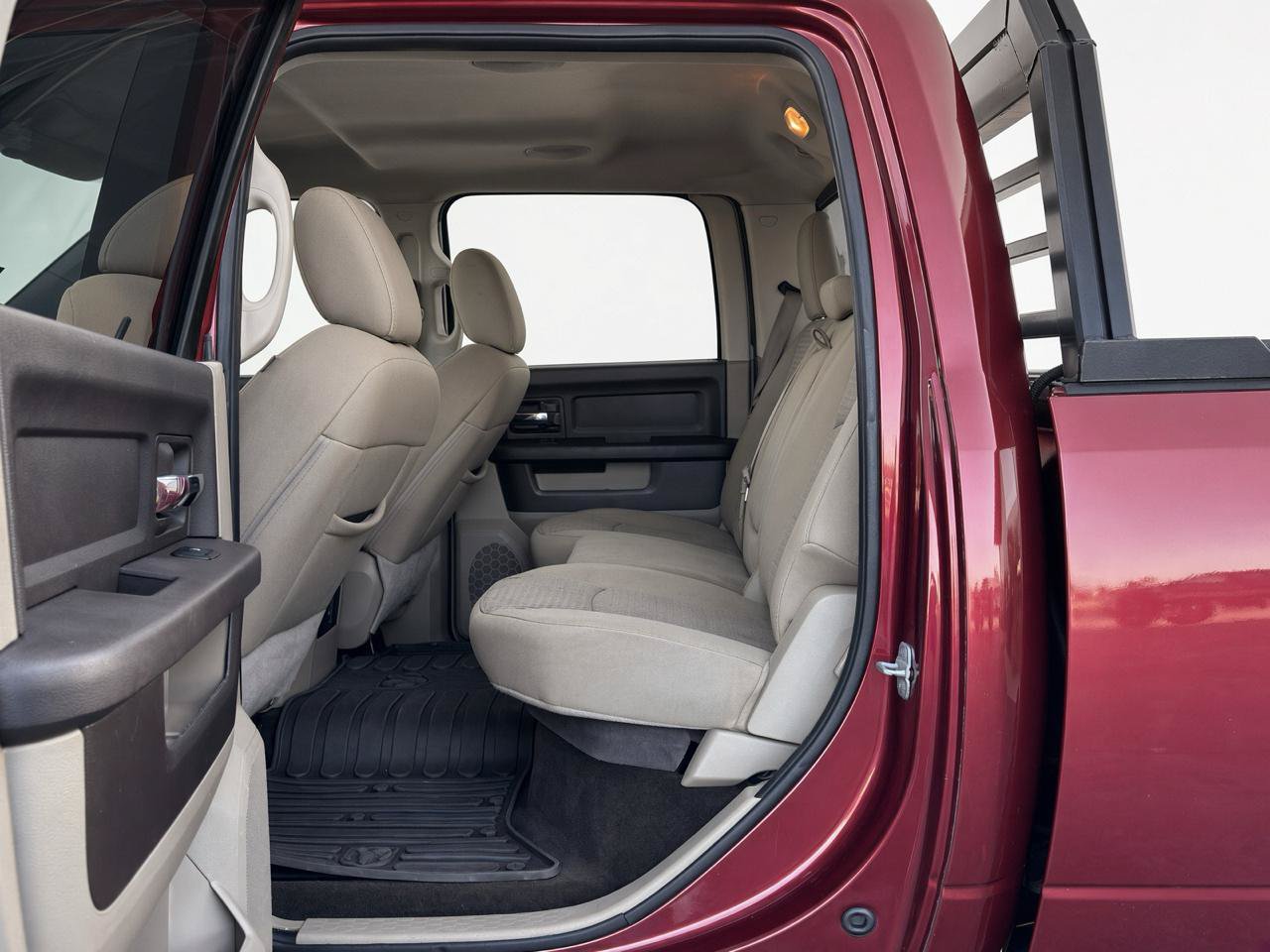 Used 2012 RAM 3500 Big Horn AWD/4WD image 13