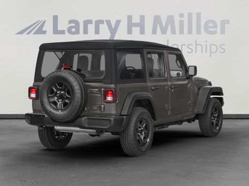 New 2026 Jeep Wrangler Unlimited Rubicon image 2