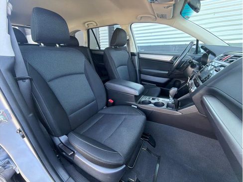 Used 2016 Subaru Outback 2.5i Premium image 20